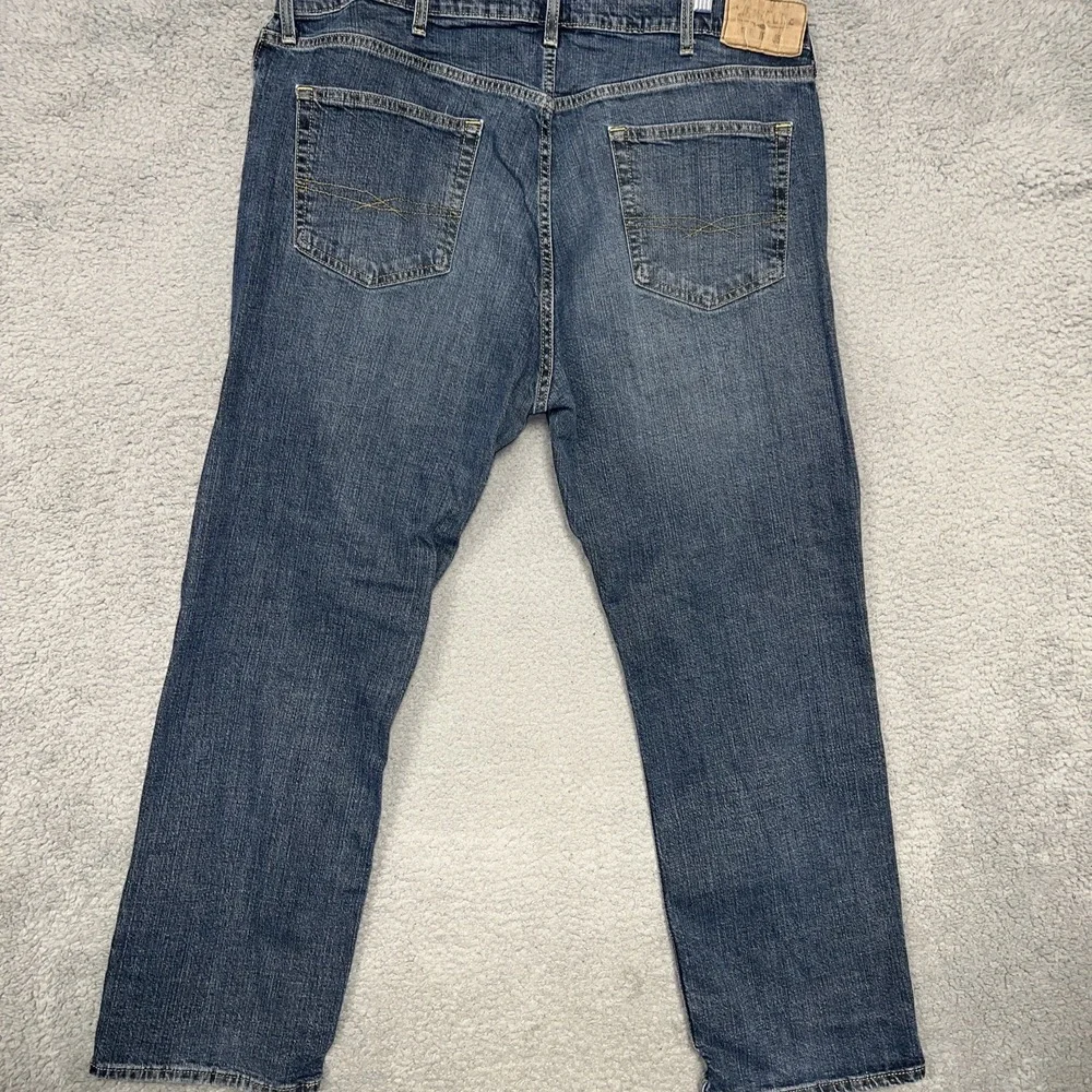 Levis levi signature